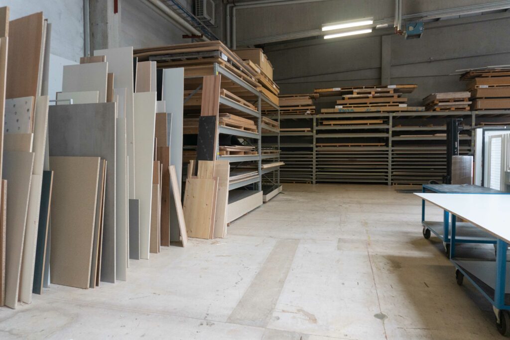 Holzplatten für Küchen in Breitschopf Produktion